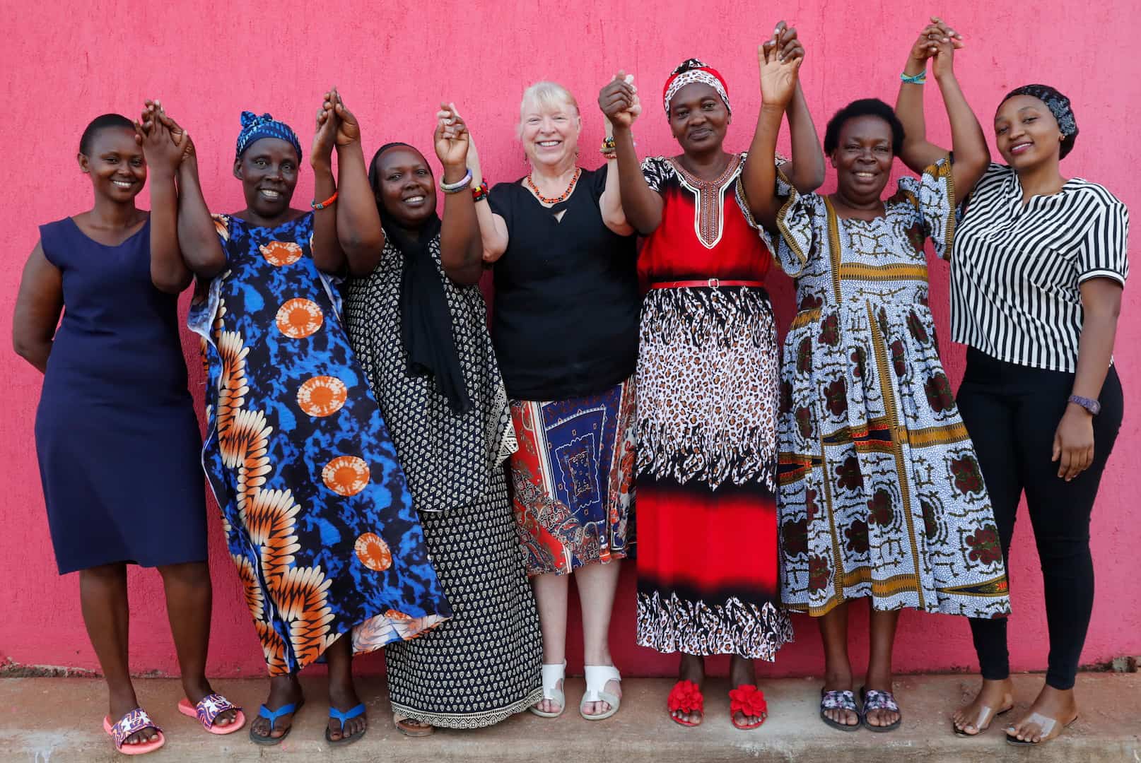 Uganda_Naomi-Steer_Women's-Craft-Group