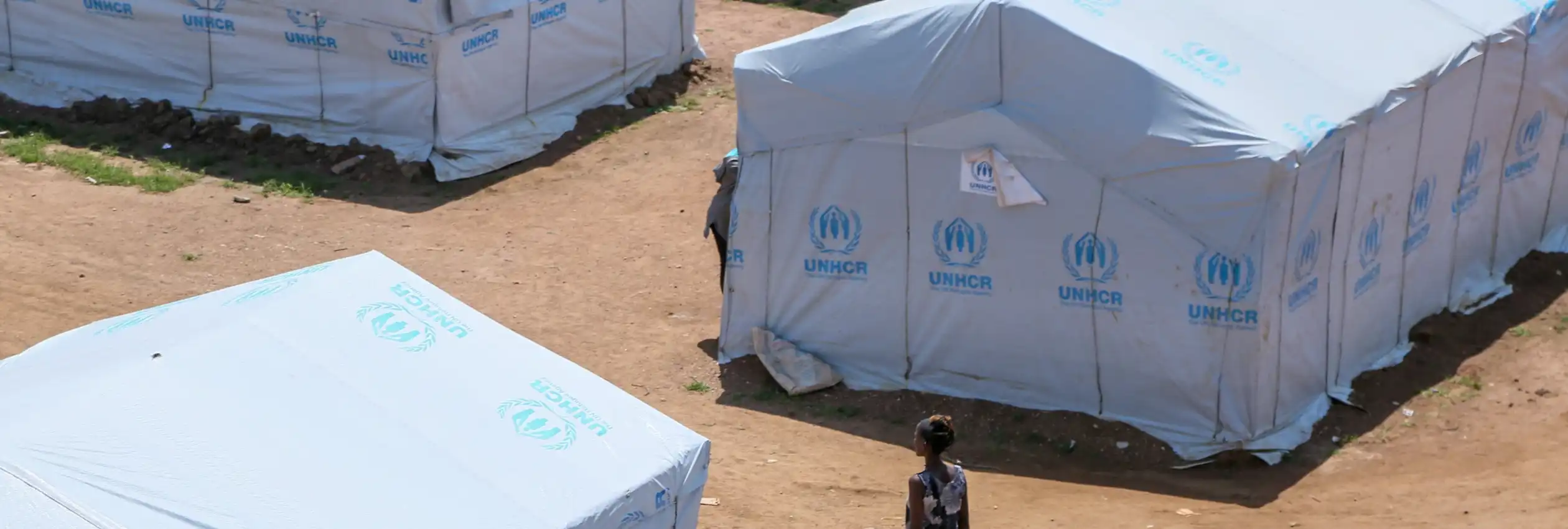 Ethiopia_Internally-displaced-woman-by-the-Tigray-conflict-find-shelter-in-Shire