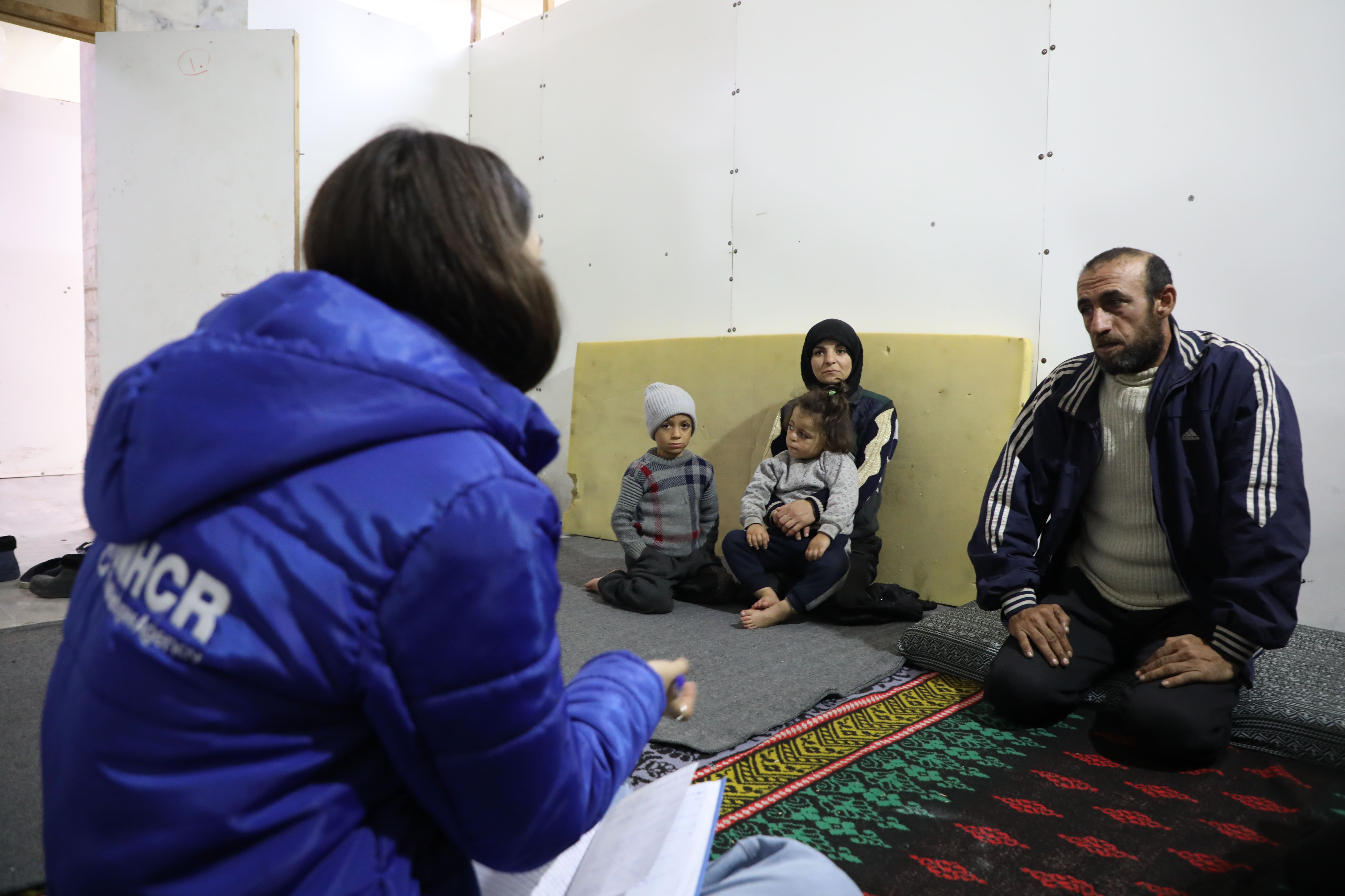 Syria_UNHCR-Meets-Family-Fleeing-Aleppo-Violence